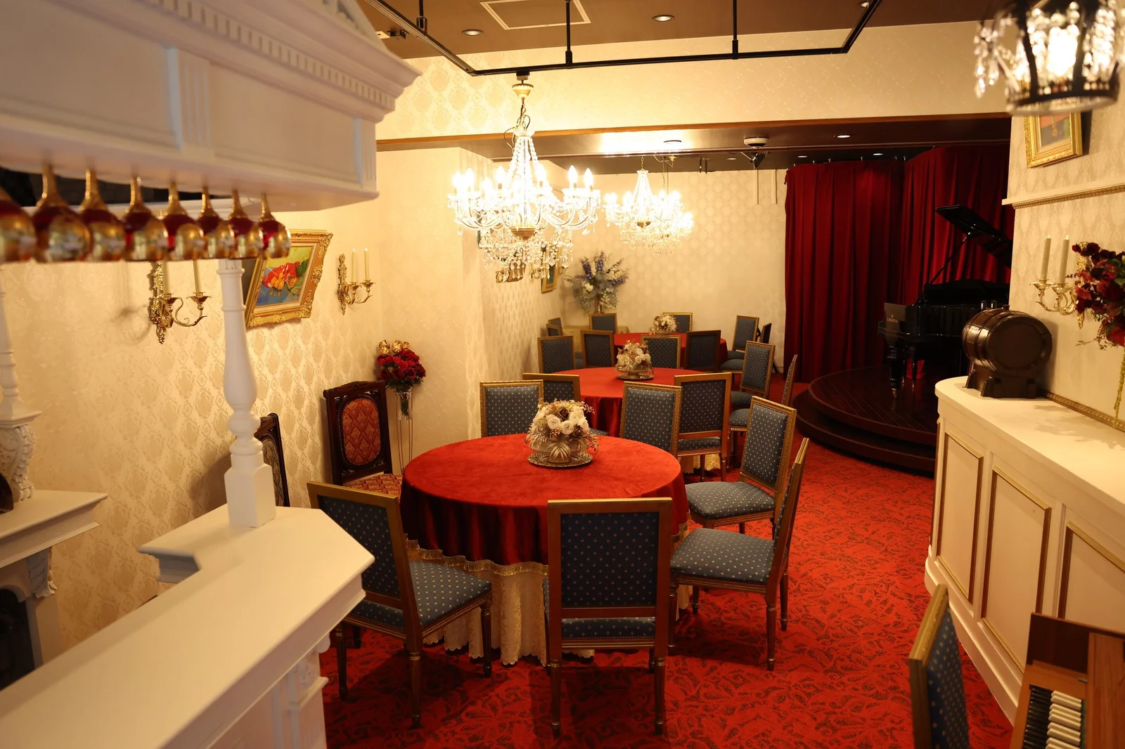 PIANOMAの店内